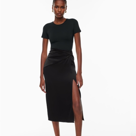 Babaton Artistry Black Satin Skirt with slit size 10 - Picture 3 of 6